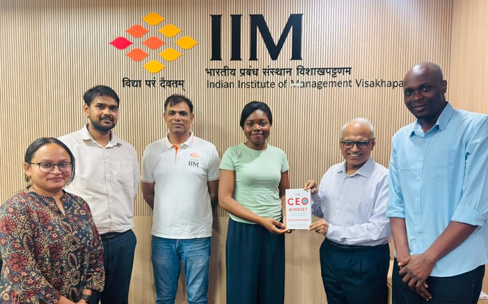 IIM Visakhapatnam hosts scholars from Keele University  